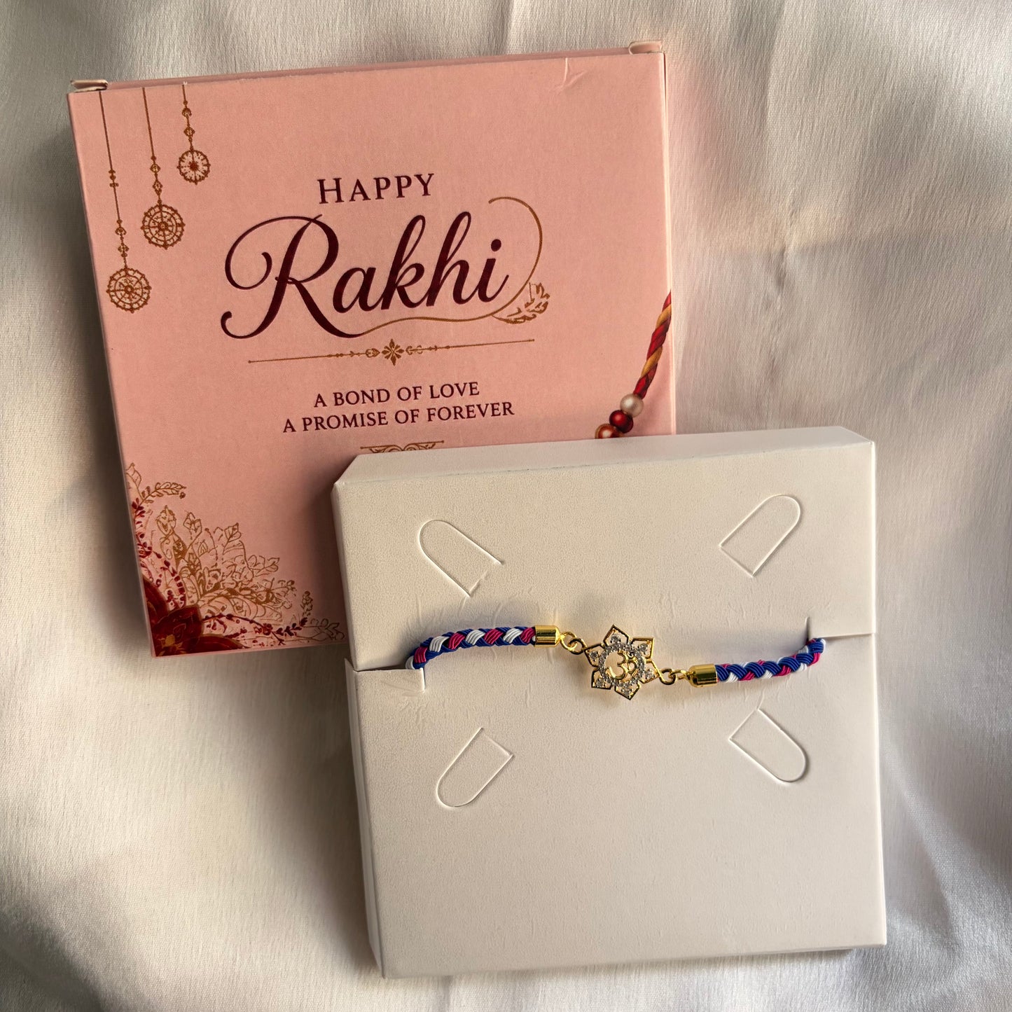 Om Star Adjustable Push Pull Rakhi